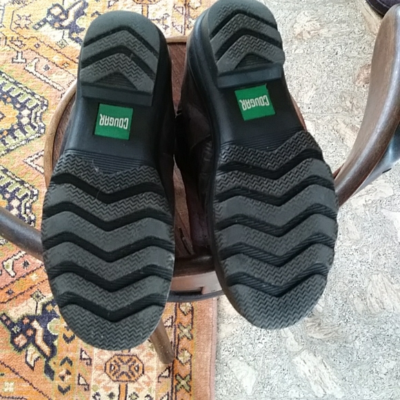 Cougar dark brown, rubber and suede knee-high boots. - Picture 4 of 10